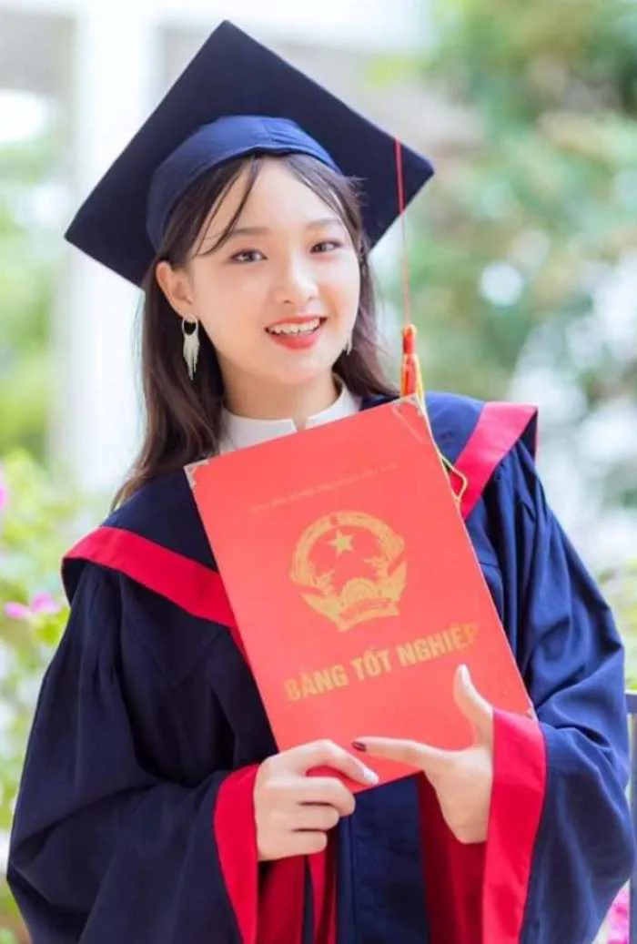 99+ Cách chụp ảnh kỷ yếu đẹp, đơn giản, dễ thực hiện