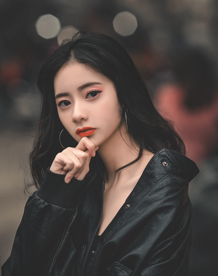 Vẻ đẹp “lạnh” đầy cá tính của nữ sinh tuổi 16 Hà Nội | Báo Dân trí
