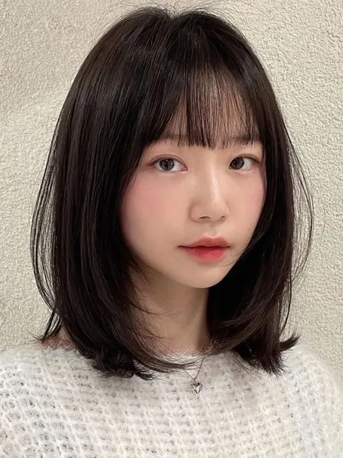 Top 33 kiểu tóc ngắn mái thưa đẹp, trẻ trung và nữ tính