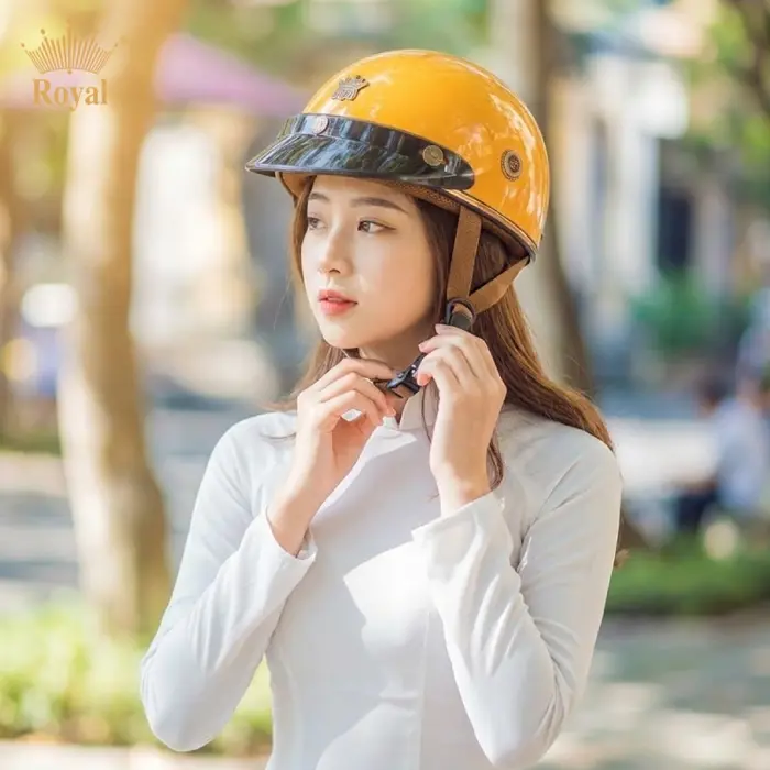 Top 21 mũ bảo hiểm nữ đẹp nhất, thời trang và phong cách