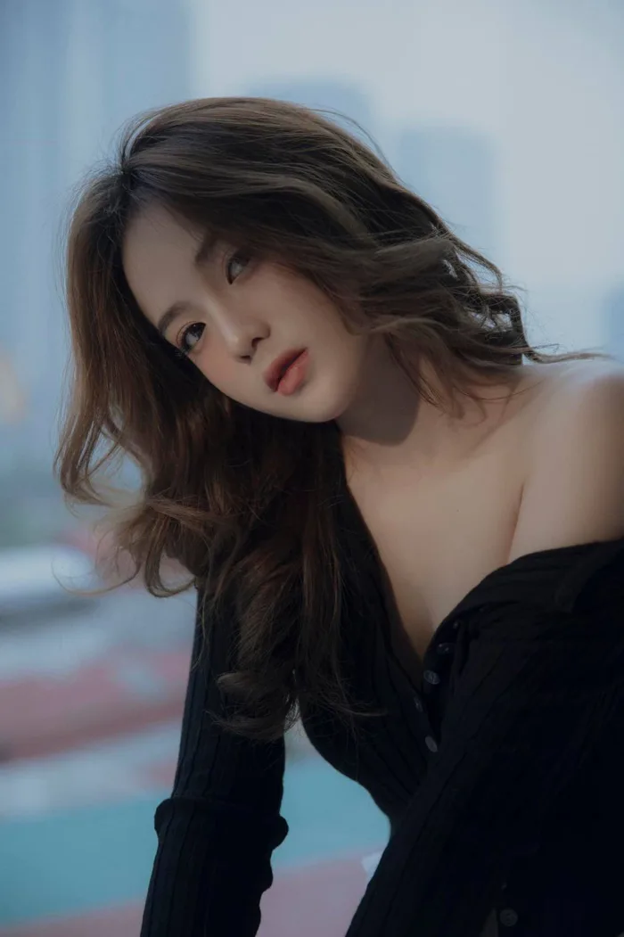 Nữ sinh Thủy Lợi hút mọi ánh nhìn với vẻ đẹp 'lạnh lùng' và gu thời trang sexy khéo léo khoe body 'gợi cảm' | Phụ Nữ Sức Khỏe