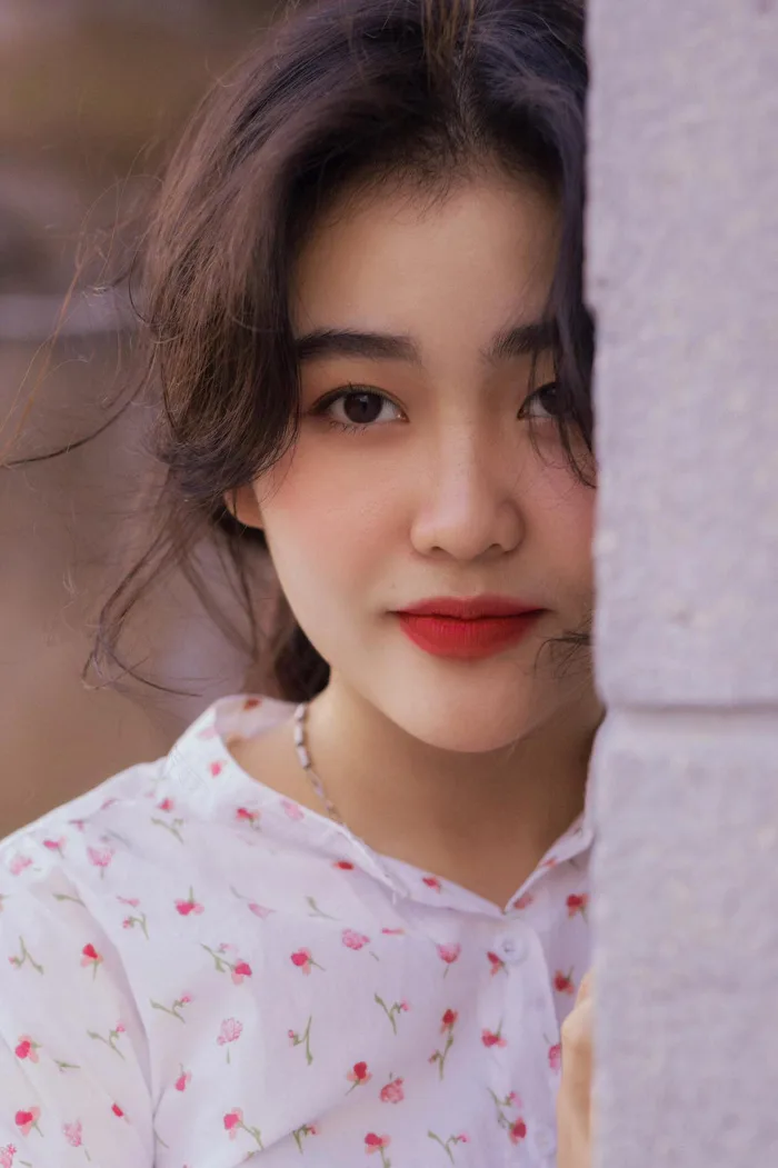Mê mẩn loạt ảnh của Bách Liên - gái đẹp Nha Trang đang hot: Người đâu xinh  quá vậy trời!