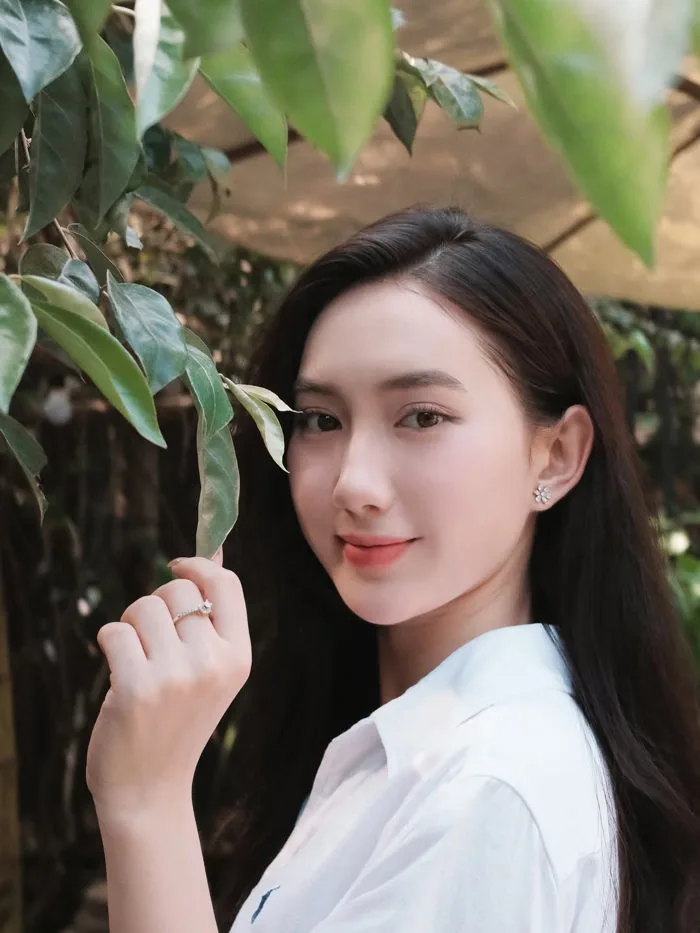 1000 điểm cho tiểu tam đang gây sốt màn ảnh: Sắc vóc tựa hoa hậu, mặc đơn  giản mà cuốn vô cùng