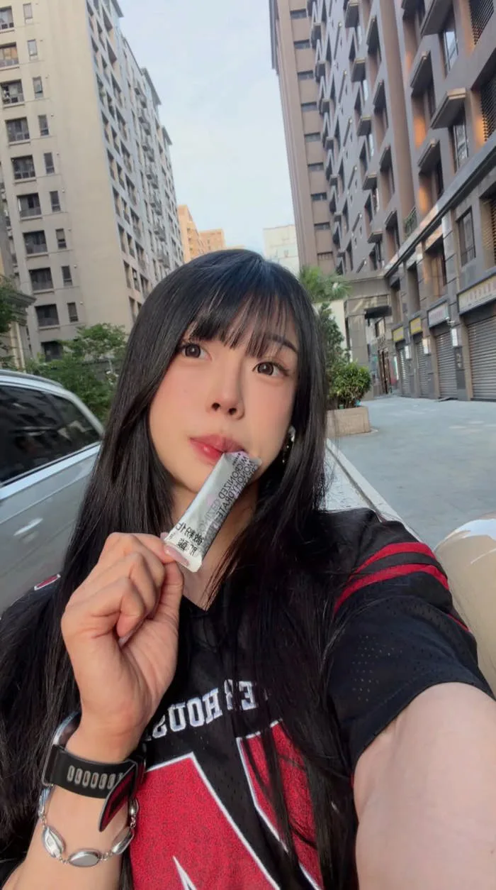 Mặt học sinh, thân hình phụ huynh