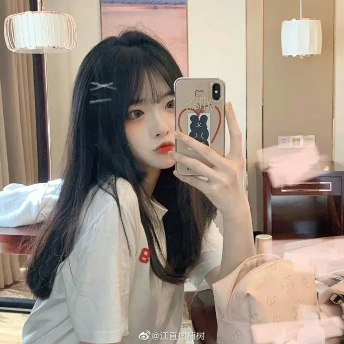 anh-gai-xinh-polaroid-1