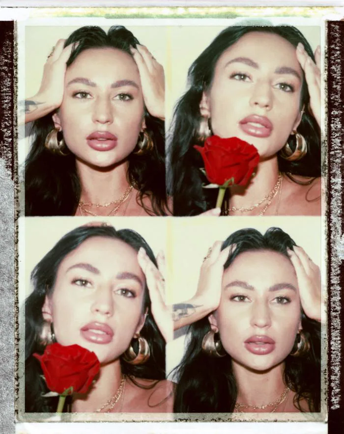 Ảnh chân dung với Polaroid Studio Express 403 và phim FP 100C : r/Polaroid