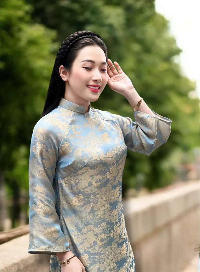 Nữ quân nhân gây sốt ở Dinh Độc Lập vì xinh như hoa hậu là ai?