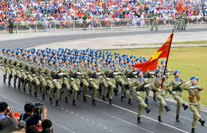 Vẻ đẹp kiên trung của nữ quân nhân tô thắm danh hiệu Bộ đội Cụ Hồ