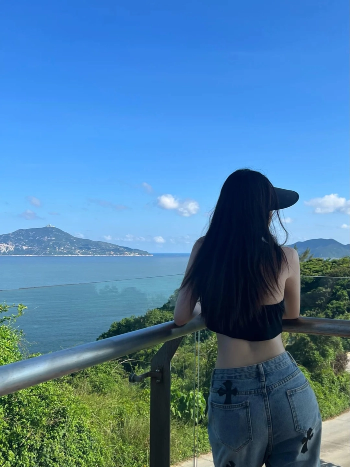 TOP 281+ ảnh gái xinh quay lưng gợi cảm khiến bạn ngẩn ngơ
