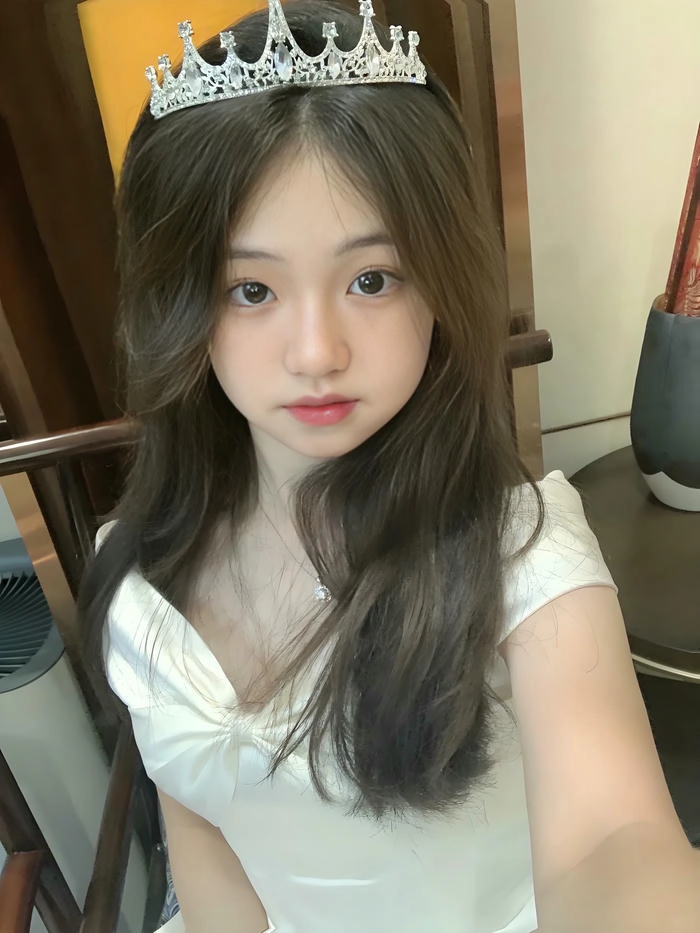 Thẫn thờ với loạt ảnh gái xinh 18 tuổi trong sáng dễ thương
