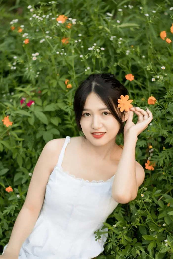 Hình ảnh Chụp Cô Gái Sinh Viên Xinh đẹp Tươi Tắn Và đáng Yêu Với Và Hình ảnh Để Tải Về Miễn Phí - Pngtree