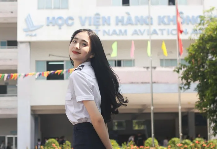 Nữ sinh Học viện Hàng không đẹp 
