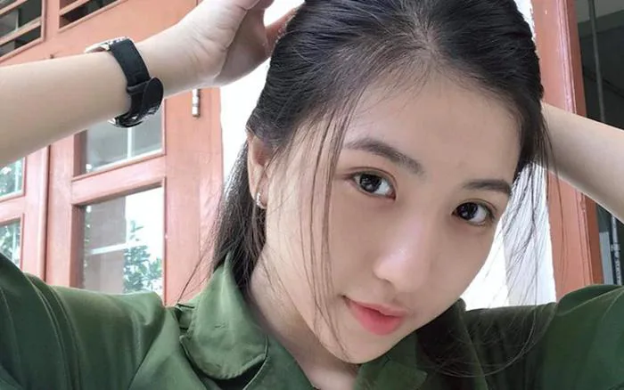 Dàn nữ sinh Cần Thơ toàn hot girl, mẫu ảnh có tiếng trên mạng