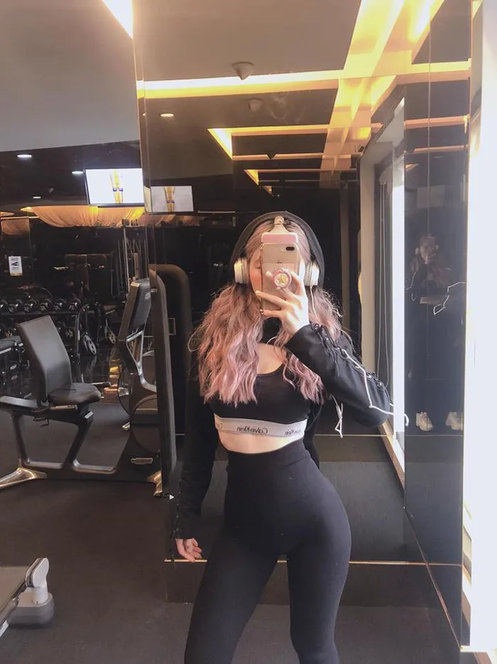 Gái xinh phòng gym lộ ảnh thời nặng đến 63kg, thừa nhận đã dao kéo trên gương mặt