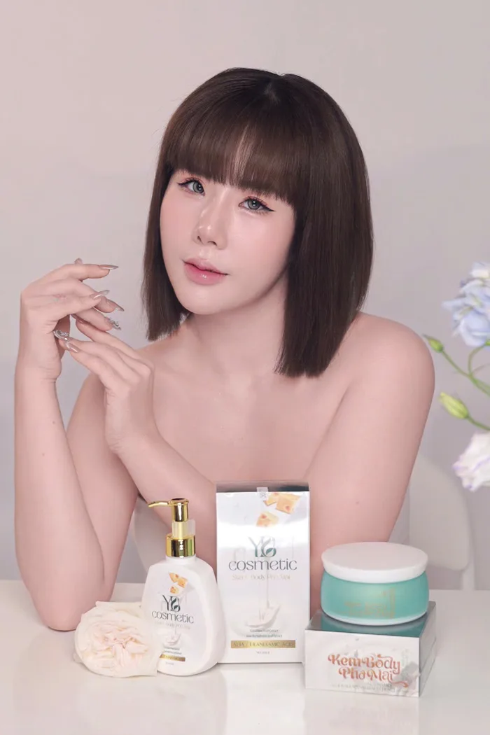 Tiktok Y Bình: Cô gái xinh đẹp, cá tính thích khám phá món ăn bình dân đường phố