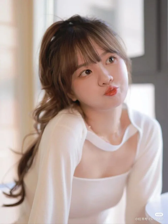 Ngất ngây hình gái xinh TikTok hot nhất 2025 - topanh.com