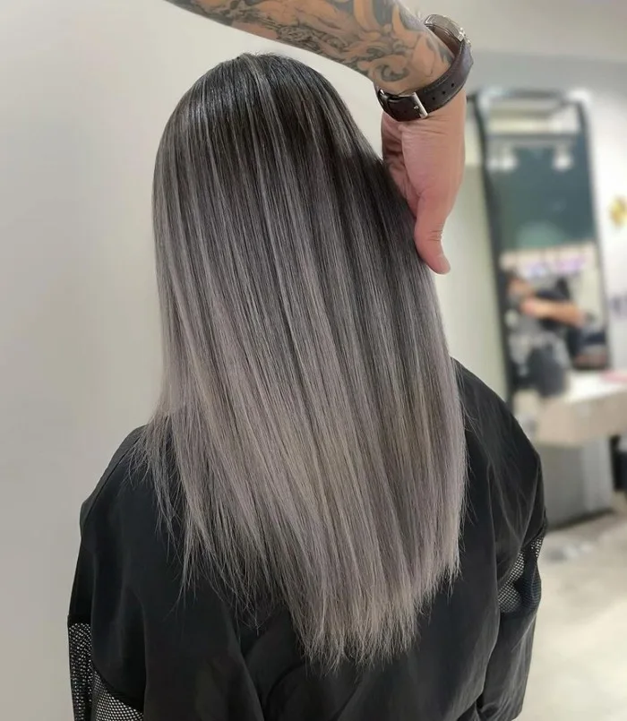 30+mẫu nhuộm tóc màu xám khói nữ đẹp và cá tính nhất hiện nay