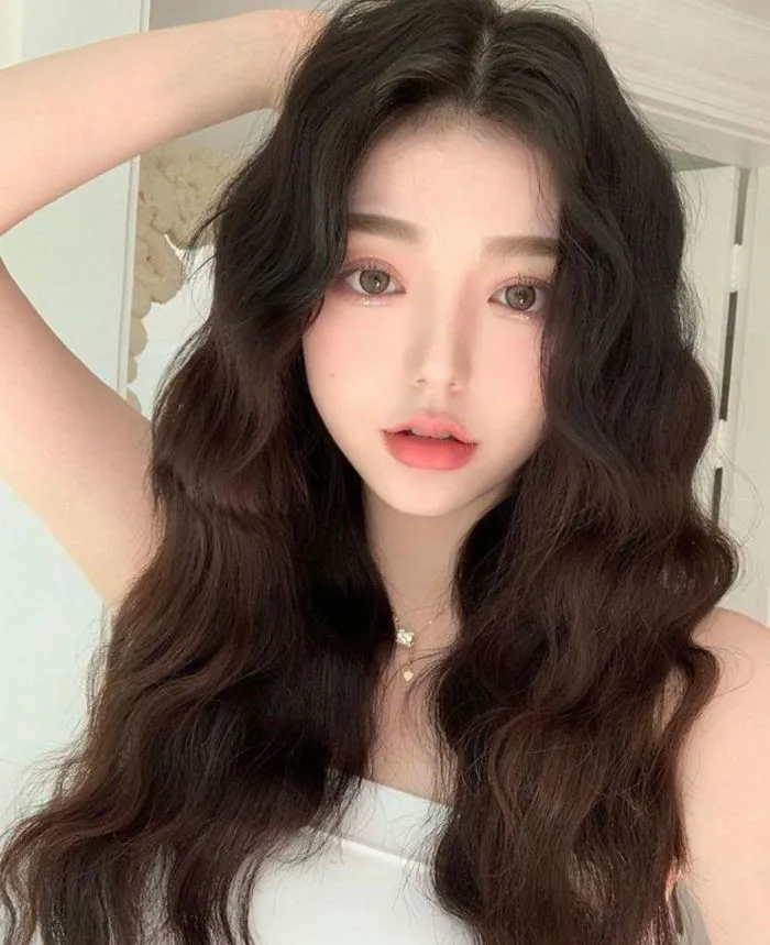 36+ Kiểu Tóc uốn đẹp và thịnh hành nhất · A Vòong