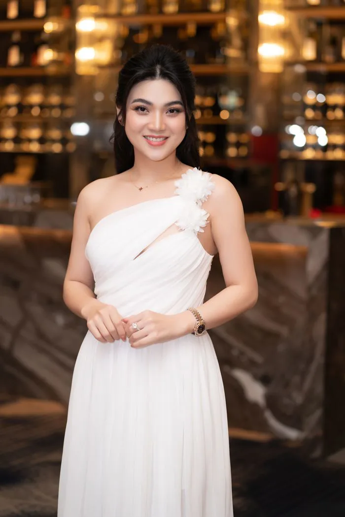 4.000+ ảnh đẹp nhất về Người Phụ Nữ Mặc Váy Trắng · Tải xuống miễn phí 100%  · Ảnh có sẵn của Pexels