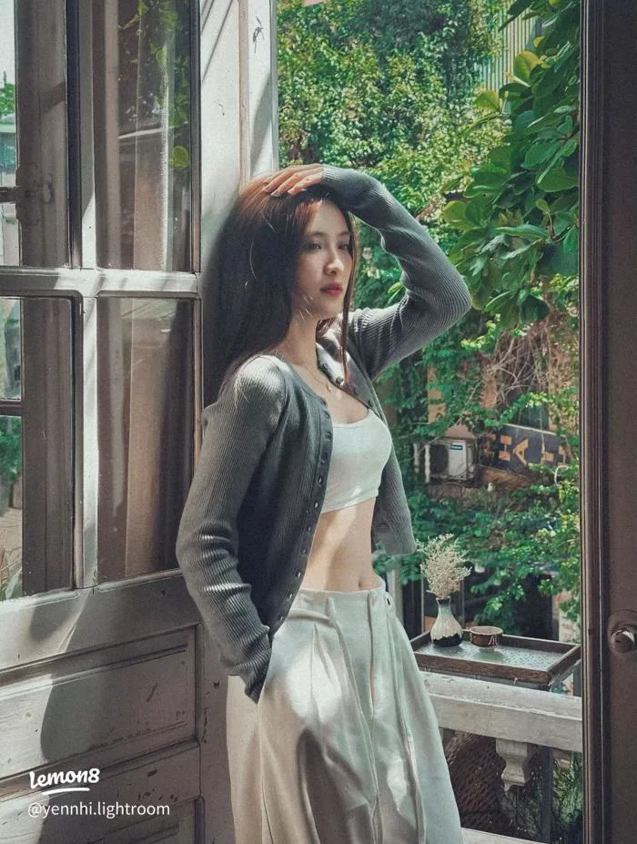 Cách chụp ảnh vintage đẹp cho nữ: tạo dáng, outfit và góc chụp cực xịn