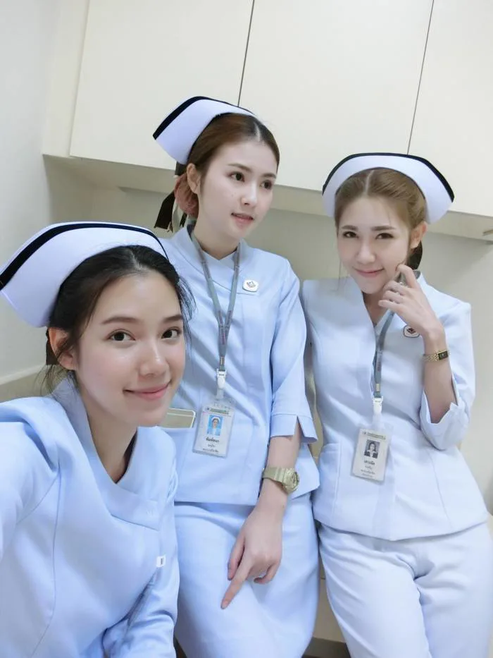 anh-gai-xinh-y-ta-1