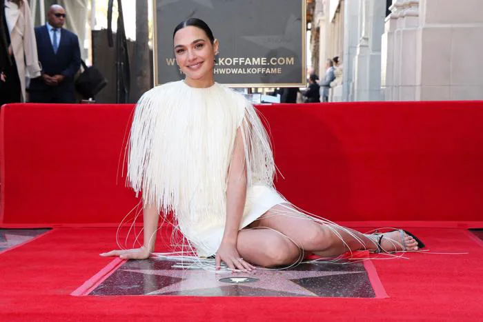 Cuộc sống viên mãn của 'nữ thần' Gal Gadot ở tuổi 40 Cuộc sống viên mãn của 'nữ thần' Gal Gadot ở tuổi 40