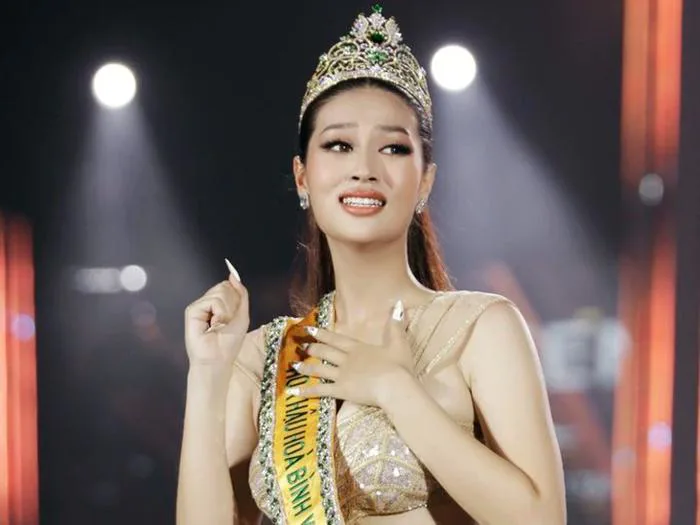 Một hoa hậu nổi tiếng sau 3 năm đăng quang, than chưa mua được nhà trung  tâm TP.HCM - Tuổi Trẻ Online