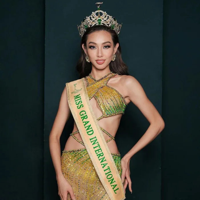 Những nàng hậu Việt “kém nổi” trong nước nhưng đăng quang trên đấu trường  quốc tế