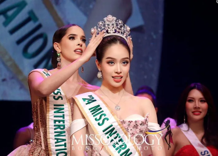 Hoa hậu Thanh Thủy ngày càng xinh đẹp khi rộ tin hẹn hò Trịnh Thăng Bình