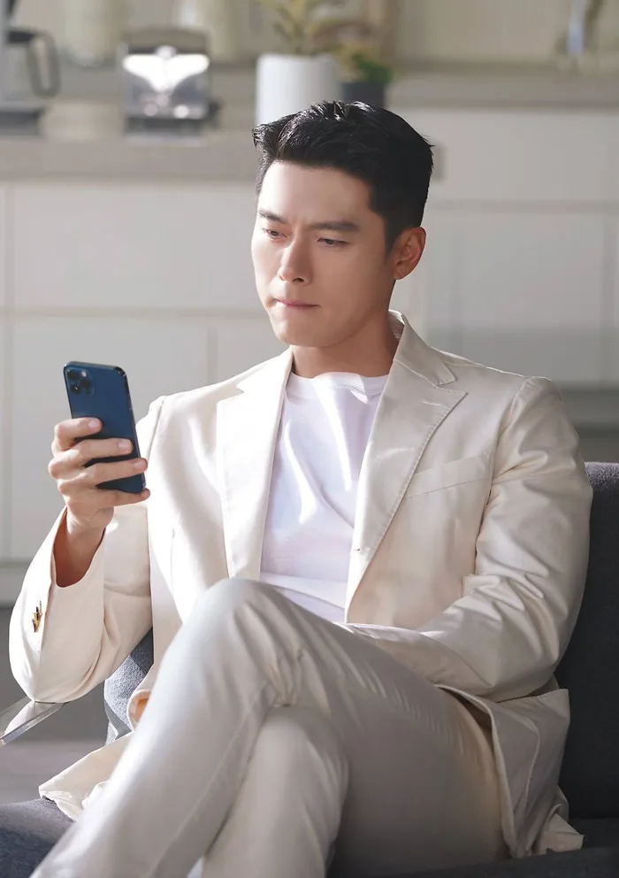 Phong độ Hyun Bin tuổi 39 - Đài phát thanh và truyền hình Nghệ An