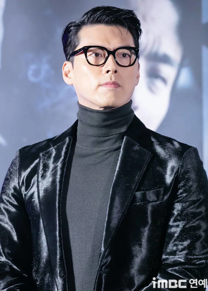 Hyun Bin xuất hiện bảnh bao, thú nhận áp lực vì vai diễn mới