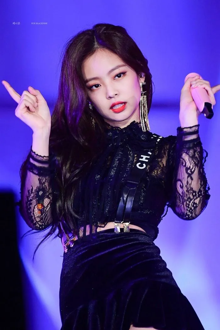 Khoảnh khắc đẹp nhất mọi thời đại của Jennie (BlackPink)