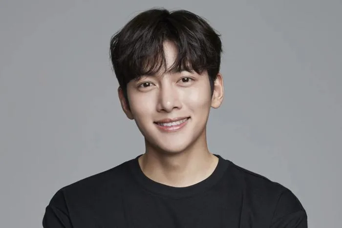 Ji Chang Wook: Mỹ nam màn ảnh Hàn đa tài được yêu mến « Báo và Phát thanh, Truyền hình Gia Lai