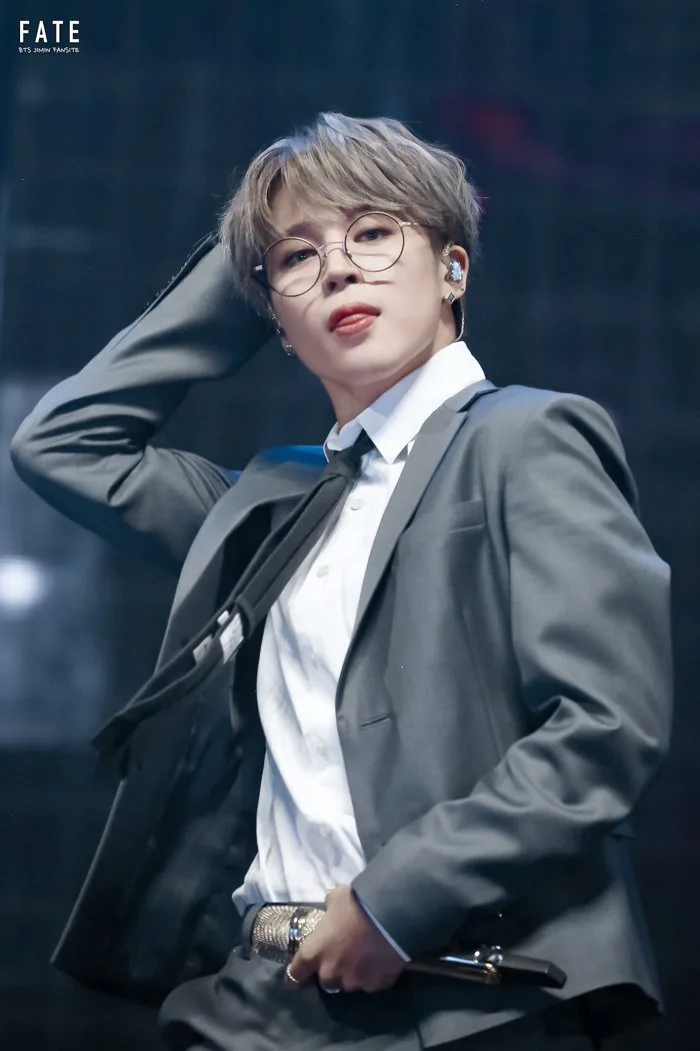 Jimin (BTS) đã dẫn đầu bình chọn Gương mặt đại diện KPop năm 2019 -  Saostar.vn