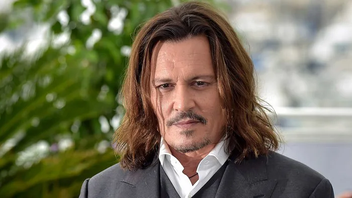 Johnny Depp bị mạo danh để lừa đảo