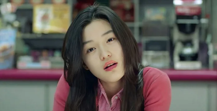 Điều gì đưa Jun Ji Hyun trở thành nữ thần không tuổi của phim ảnh và thời trang Hàn Quốc? Điều gì đưa Jun Ji Hyun trở thành nữ thần không tuổi của phim ảnh và thời trang Hàn Quốc?