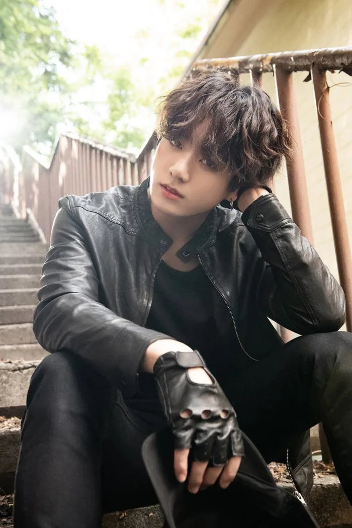 Jungkook BTS là vua truyền thông Kpop đầu năm 2020 | Giải Cống hiến