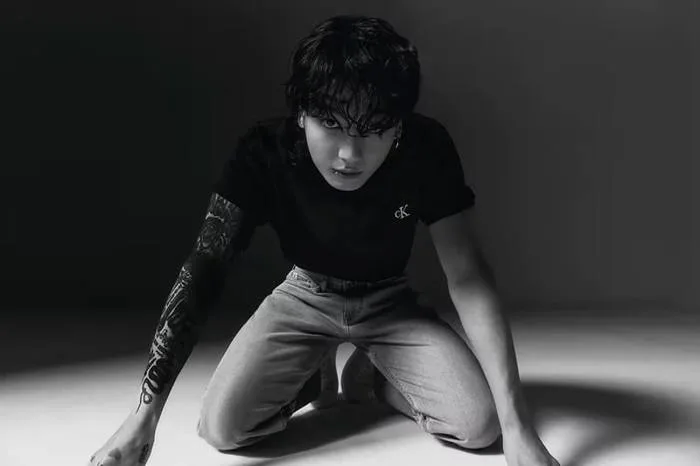 Calvin Klein tiết lộ hình ảnh chiến dịch siêu hot với Jungkook (BTS)
