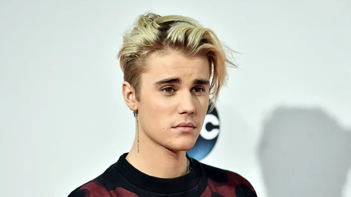 Justin Bieber khẳng định Samsung chụp ảnh tốt hơn iPhone