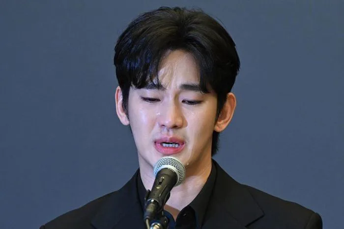 Kim Soo-hyun chuẩn bị trở lại với hoạt động quảng cáo