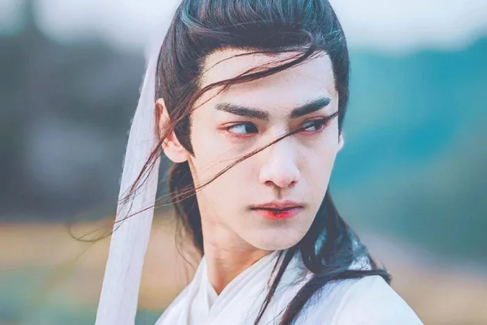 Một năm thành công của đệ nhất mỹ nam cổ trang La Vân Hi