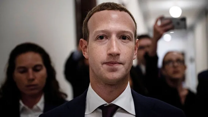 Mark Zuckerberg: Nếu không kiểm soát hoàn toàn Facebook, tôi đã bị sa thải  từ lâu - VnEconomy