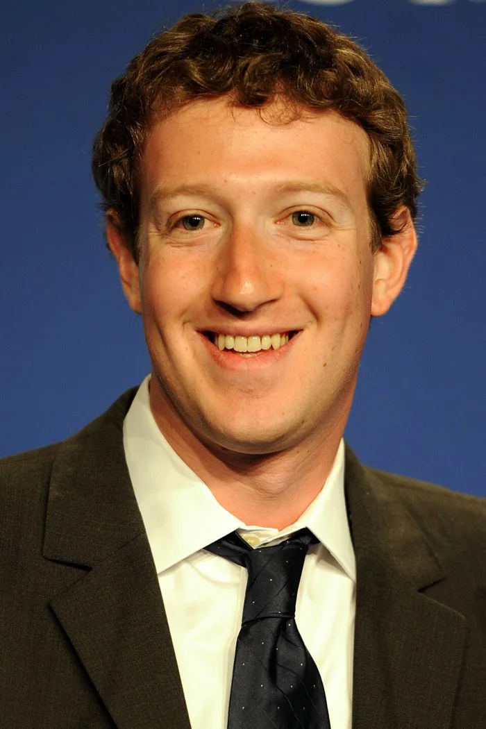 Tập tin:Mark Zuckerberg at the 37th G8 Summit in Deauville 018 v1.jpg –  Wikipedia tiếng Việt