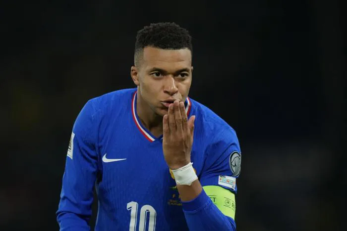 Mbappe thắng kiện PSG - Báo VnExpress Thể thao