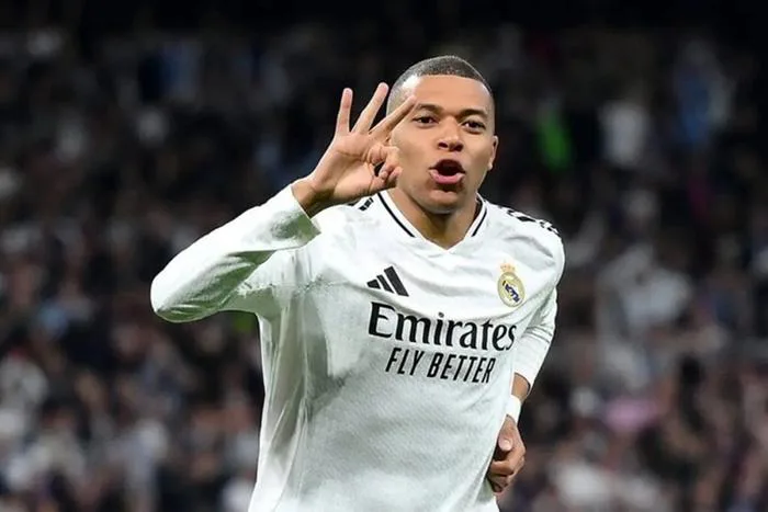 Kylian Mbappe bất ngờ nhận tin dữ trước FIFA Club World Cup - Báo và Phát  thanh, Truyền hình Lạng Sơn