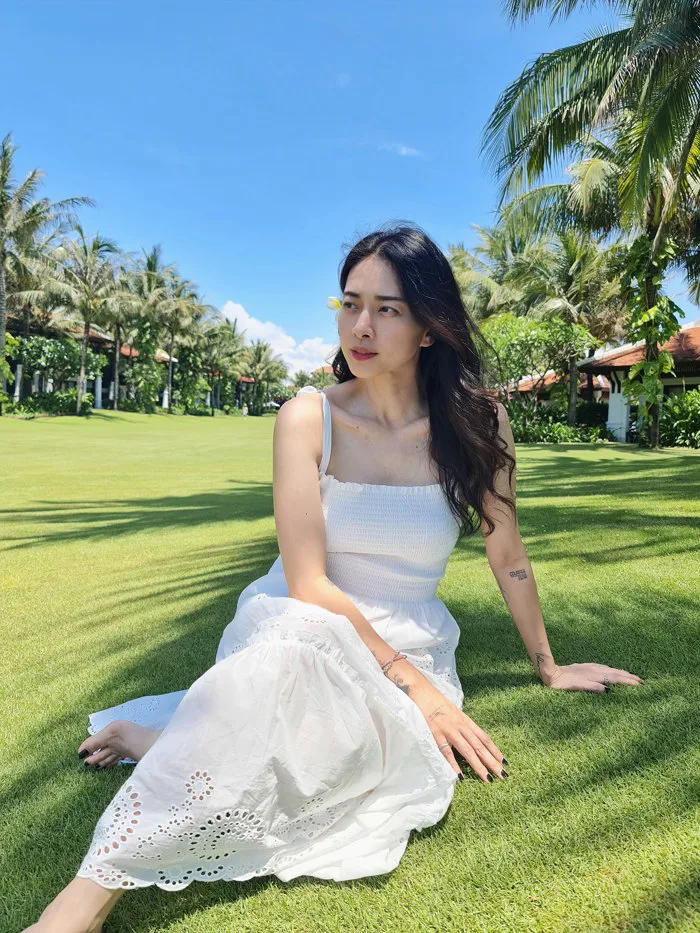 Vẻ nóng bỏng của 'đả nữ' Ngô Thanh Vân ở tuổi 43