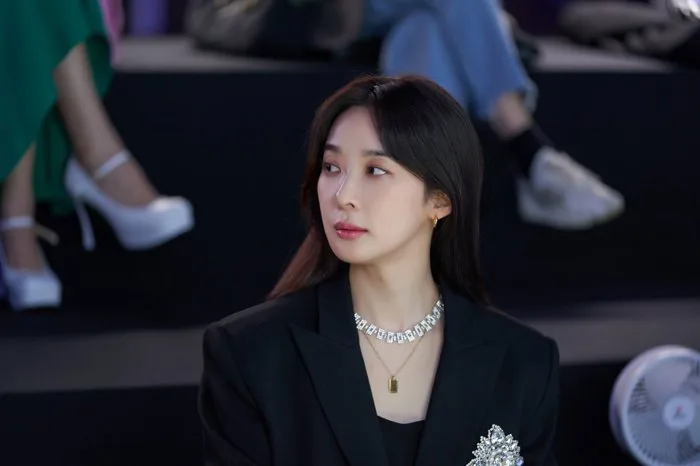 Lý giải thành công của Celebrity: Xoáy trúng sự tò mò của khán giả về người  nổi tiếng, mô-típ tình cảm hợp thời