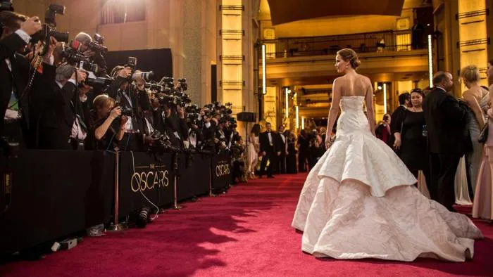 Những bộ trang phục sẽ về đâu khi sự kiện thảm đỏ Oscar kết thúc?