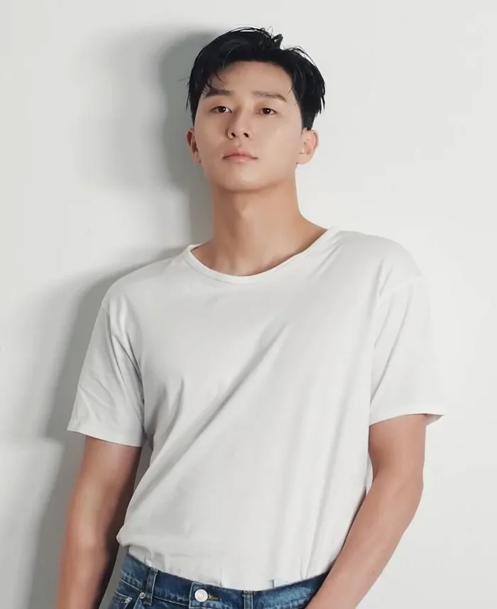 Tập tin:20211203 Park Seo-joon 박서준 Photoshoot for Marie Claire Korea  (4).jpg – Wikipedia tiếng Việt