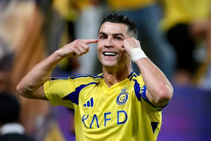 Ronaldo ghi bàn giúp Al Nassr thắng nhà vô địch AFC Champions League | Báo Dân trí